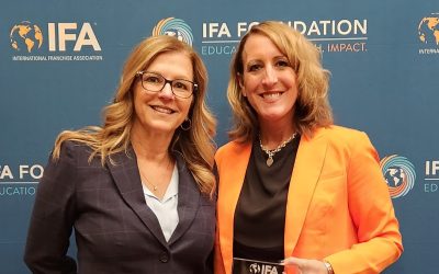 Tammy Feaster Earns Prestigious Recognition as 2023 Franchisee of the Year – Stand-Out Entrepreneur Honored by IFA at the Organization’s Annual Conference