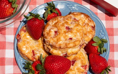 RISE Southern Biscuits & Righteous Chicken Unveils Limited-Time Glazed Strawberry Biscuit, Inspired by Fan-Favorite Glazed Blueberry Biscuit
