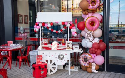 FAST-GROWING SHIPLEY DONUTS OPENS IN NASHVILLE YARDS