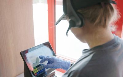 WIRELESS HEADSET SYSTEM INTRODUCES ‘FUTURE-READY’ CLOUD INTERFACE FOR QUICK SERVICE OPERATIONS